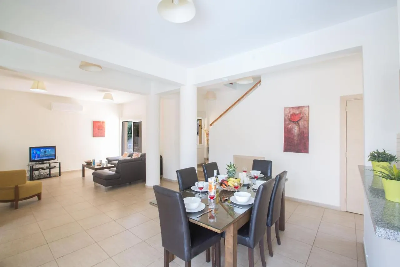 Protaras Delfini Villa Dv4 0*,  Chypre